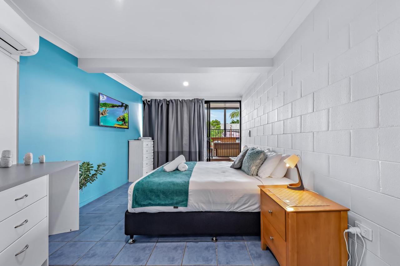 Airlie Sun & Sand Accommodation Studio #1 에일리비치 외부 사진