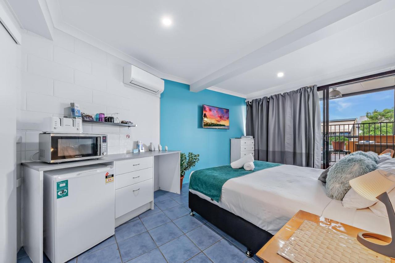 Airlie Sun & Sand Accommodation Studio #1 에일리비치 외부 사진